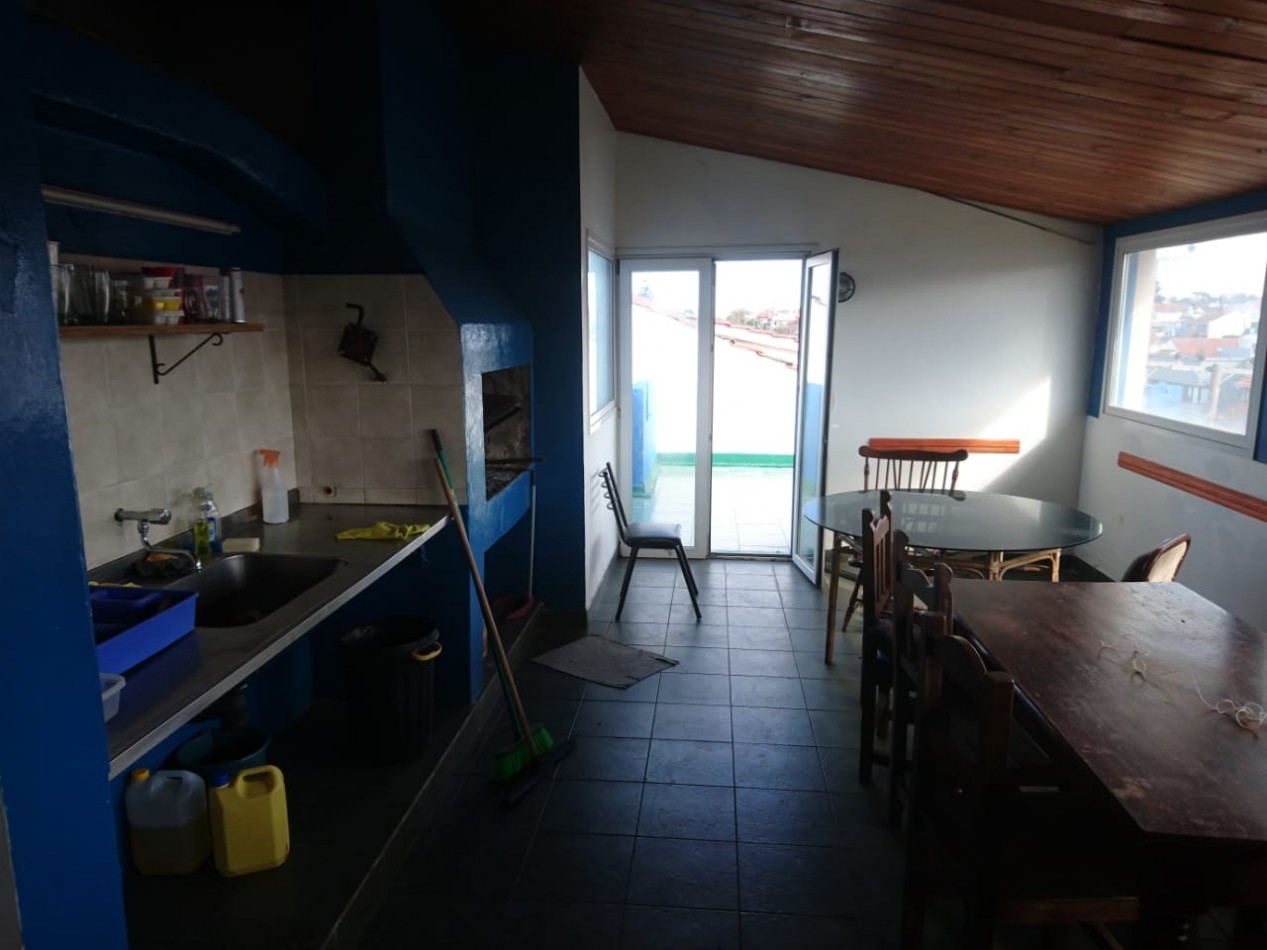 casa en venta 5 ambientes a 2 cuadras del mar