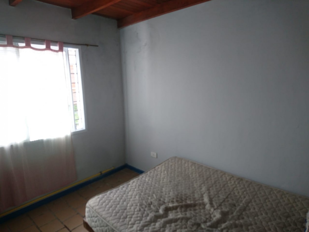 casa en venta 5 ambientes a 2 cuadras del mar