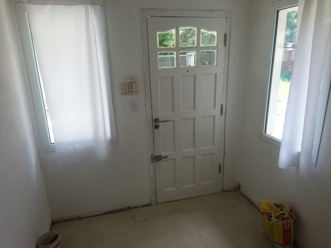 Oportunidad!! Casa a estrenar de cuatro dormitorios en venta