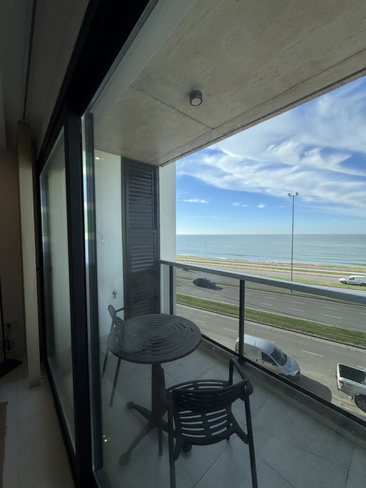 Departamentos a estrenar frente al mar de 3 amb con cochera en edificio AURORA 2 