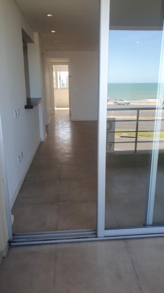departamento de 3 ambientes frente al mar