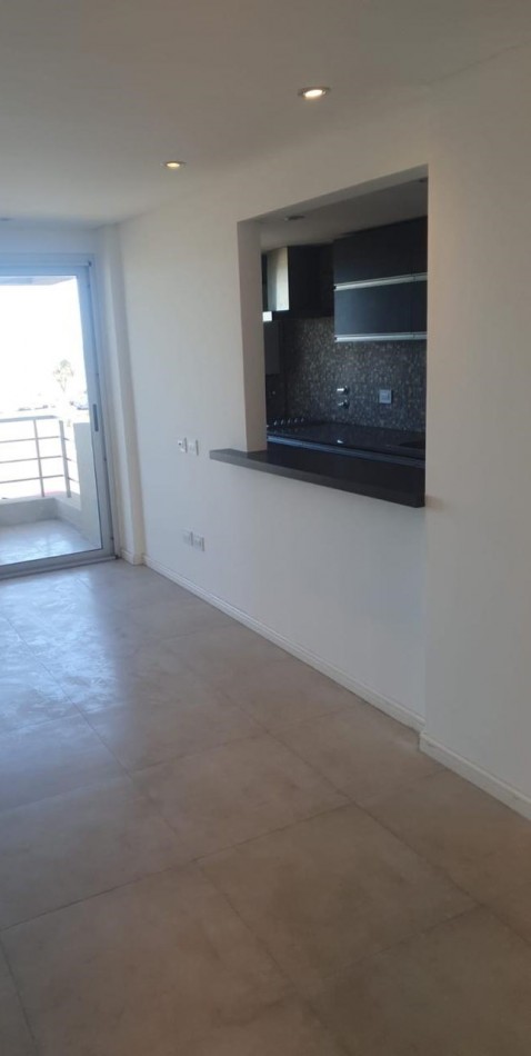 departamento de 3 ambientes frente al mar