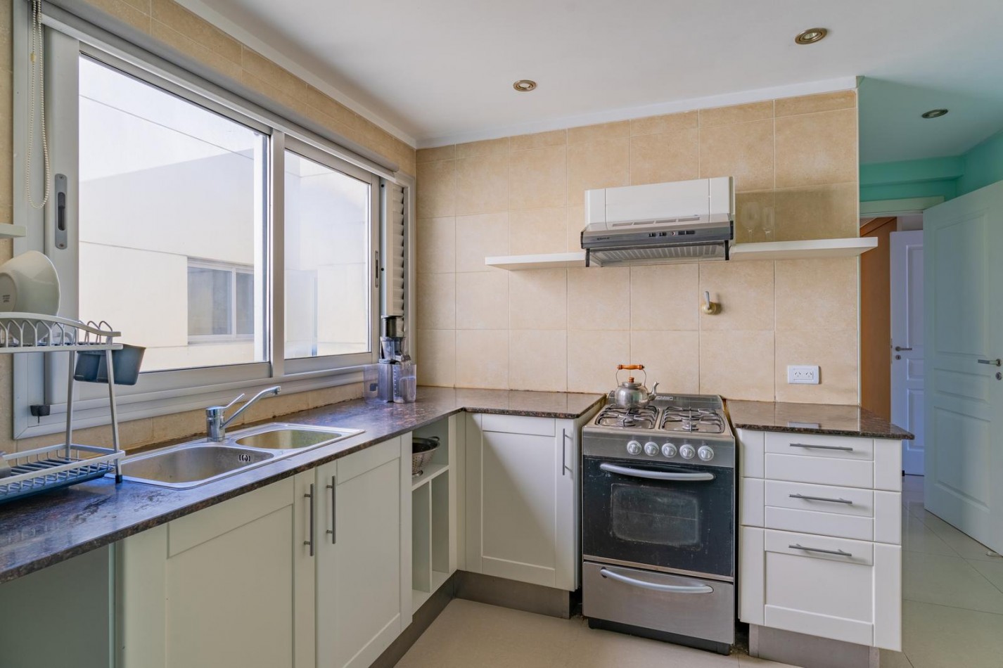 Departamento 4 Ambientes con pequeña Vista al Mar - Playa Grande, Mar del Plata