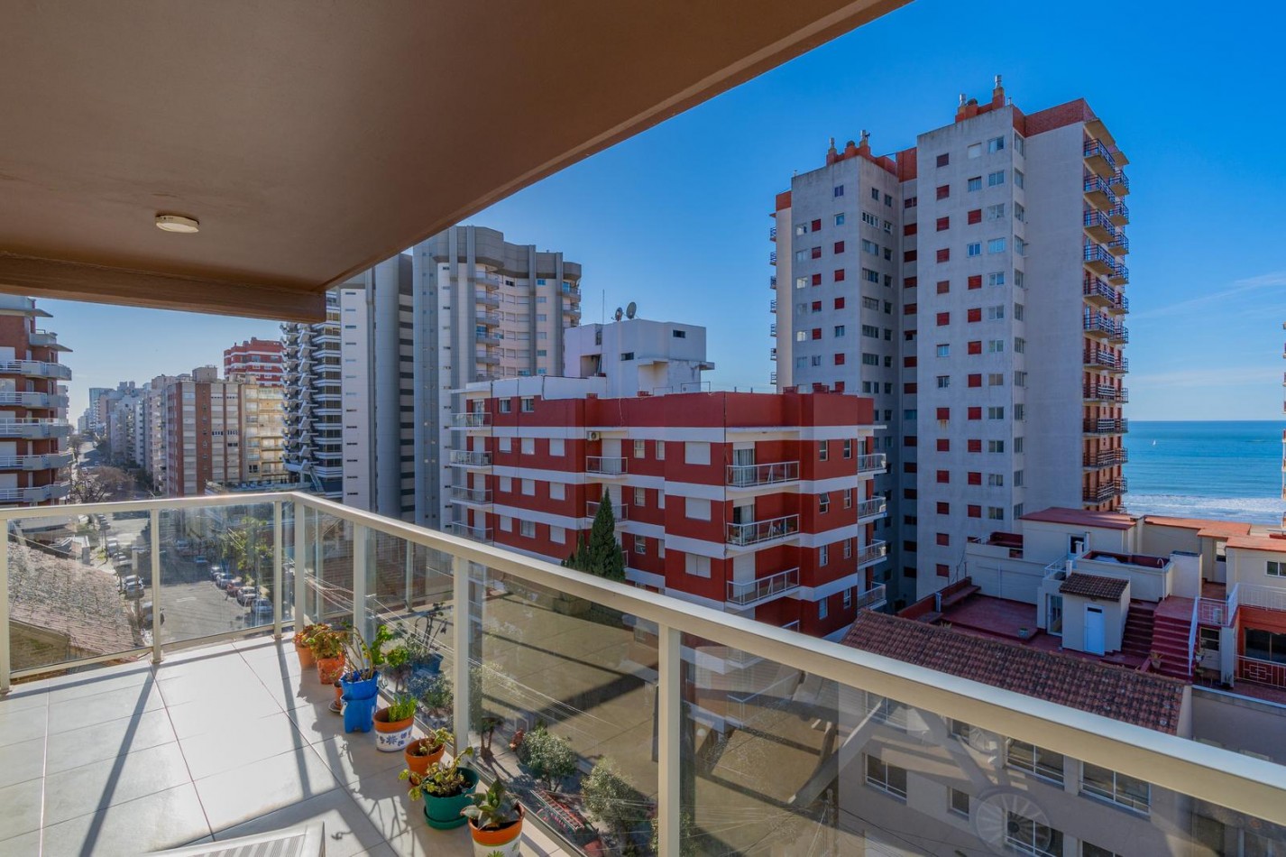 Departamento 4 Ambientes con pequeña Vista al Mar - Playa Grande, Mar del Plata