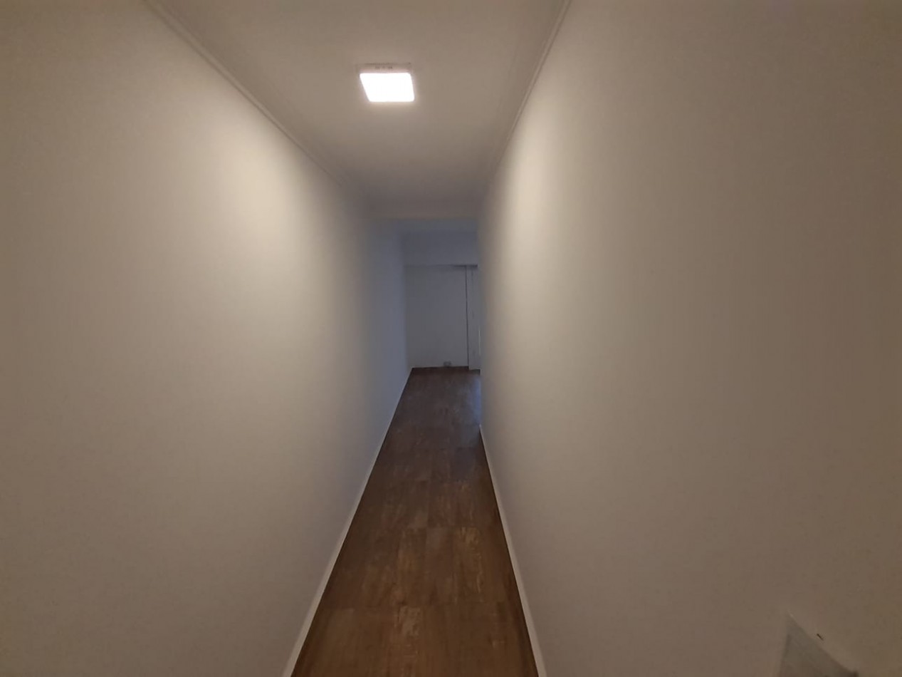 ph 3 amb primer piso contrafrente reciclado a nuevo con gran balcon