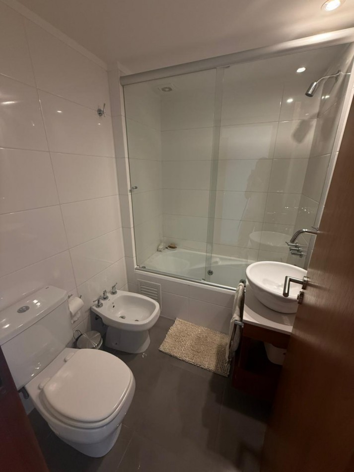 Impecable Departamento en venta - Edificio Cronos 7