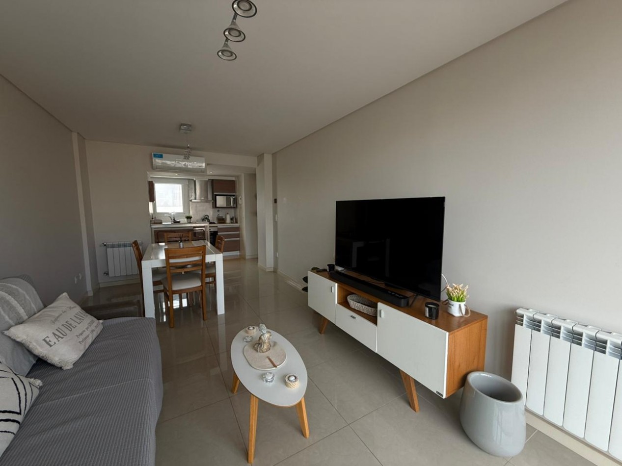 Impecable Departamento en venta - Edificio Cronos 7