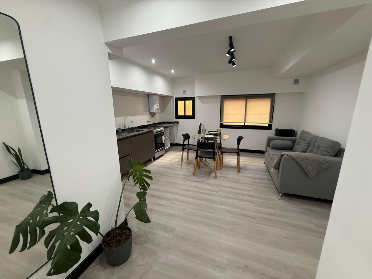 2 AMB RECICLADO A METROS DEL MAR. EN LA PERLA