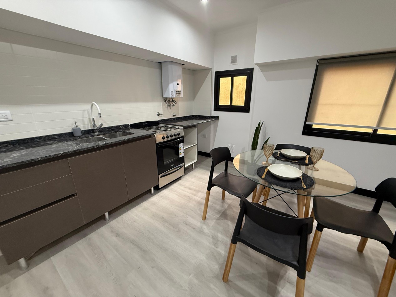 2 AMB RECICLADO A METROS DEL MAR. EN LA PERLA