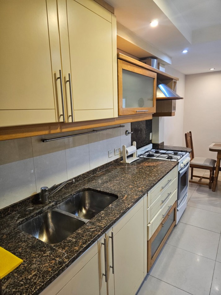 Departamento en venta de 3 amb la perla