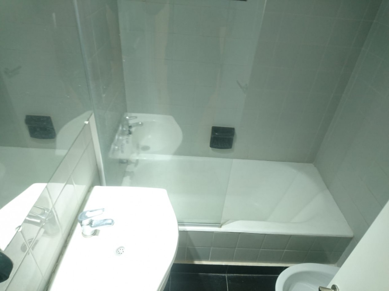 PH 3 AMBIENTES EN VENTA LA PERLA